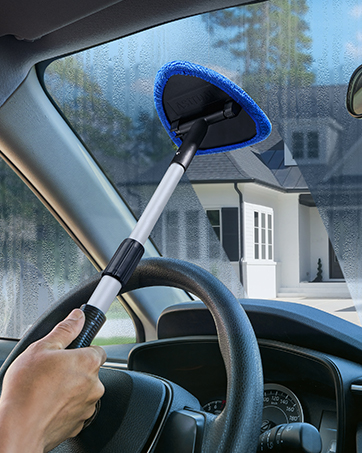 windshield cleaner